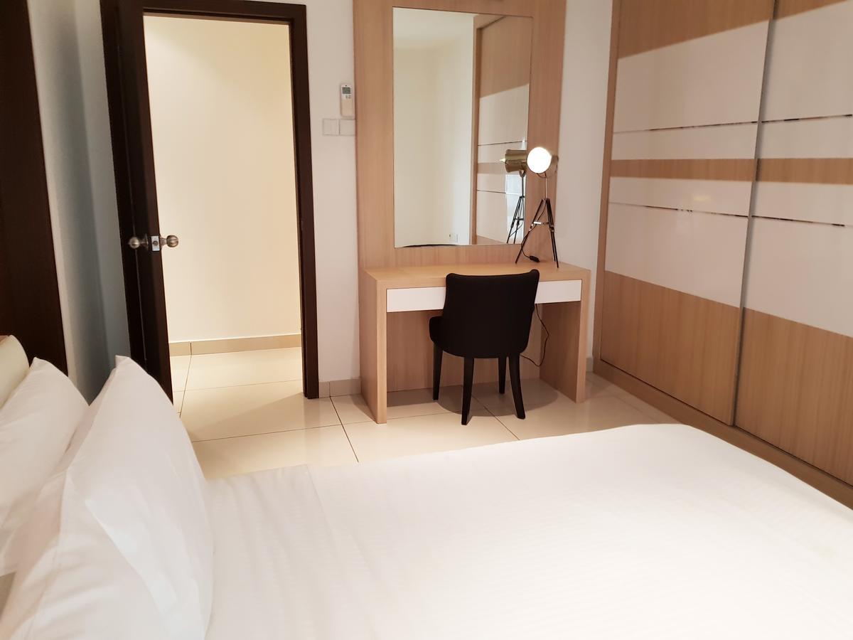 Ksl Hotel And Resort - Apartment Джохор-Бару Номер фото